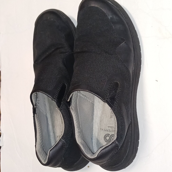 Mens Clarks Cloudsteppers with Tetrasoft size 12M - Picture 2 of 7